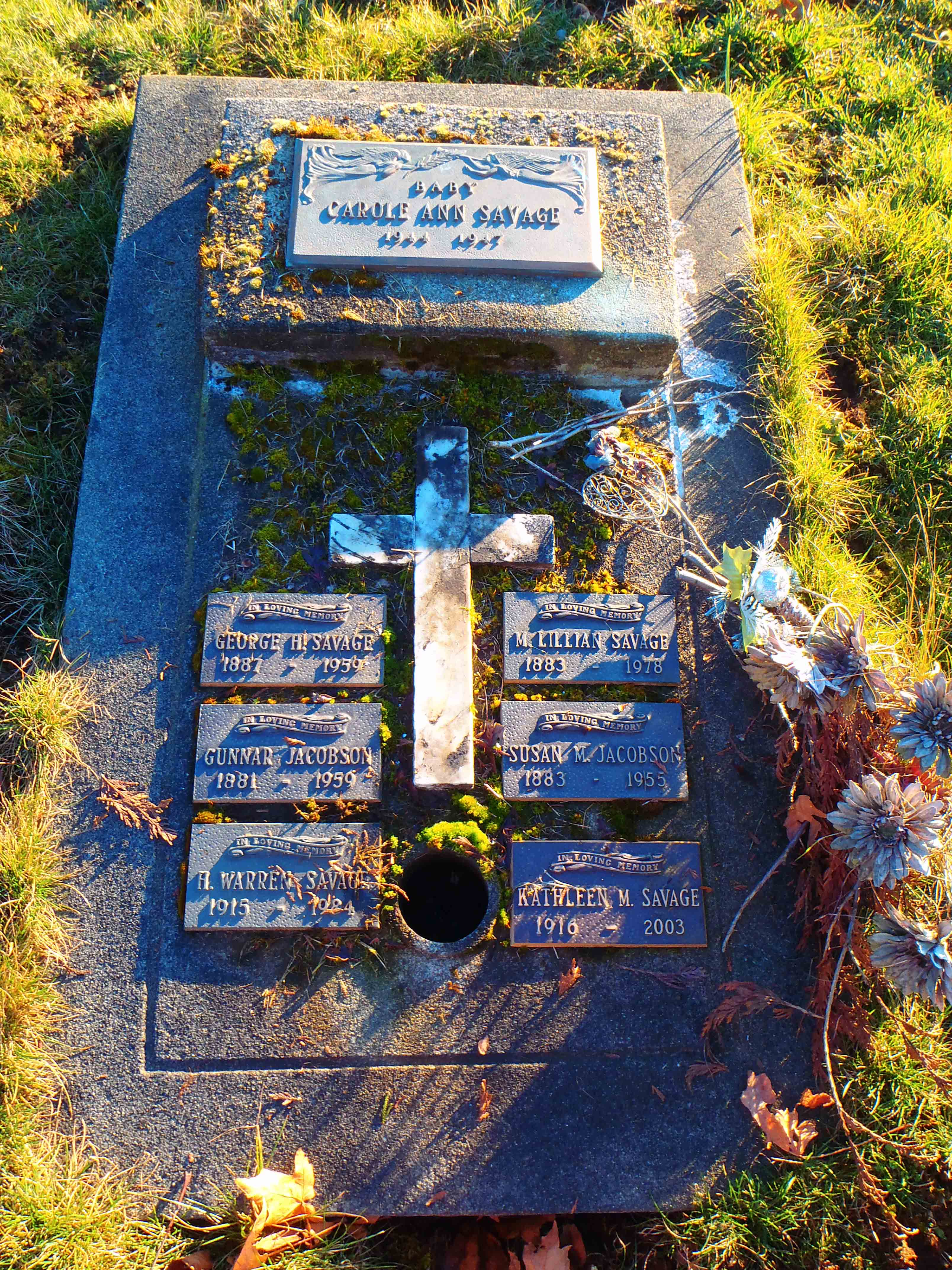 George henry savage family grave, Saint Mary's Somenos